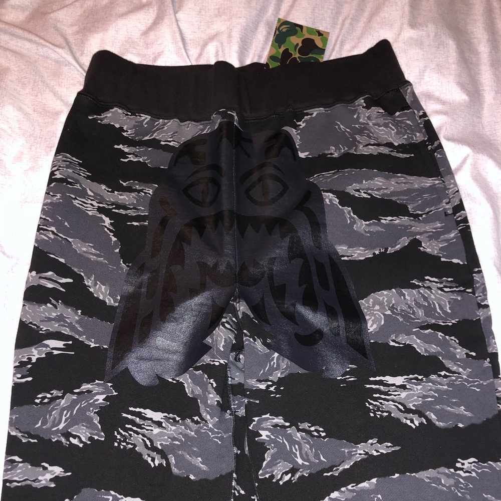 Bape tiger Camo sweatpants